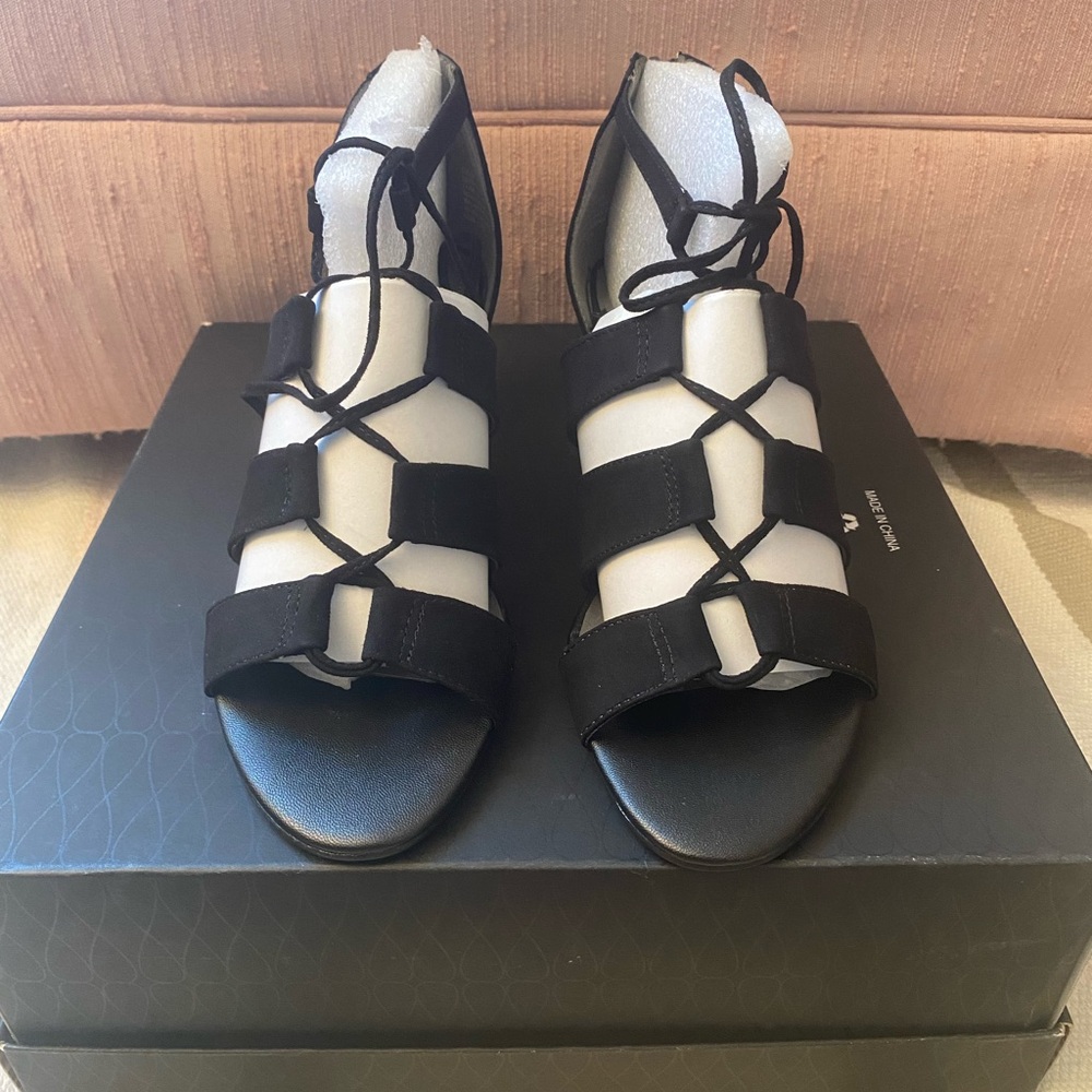 Bandolino Wedge Sandal (NWOT)